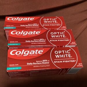 Colgate Optic White Fresh Mint Gel Toothpaste Bundle 4.2 oz New